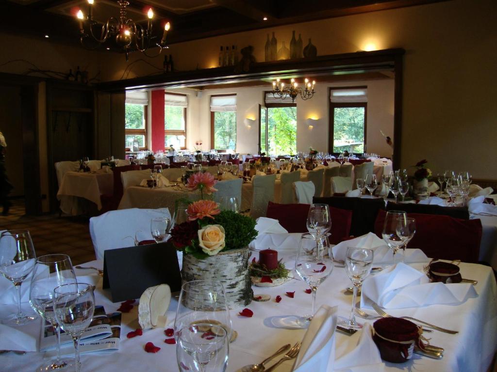 Hotel Restaurant Paradeismuehle Klingenberg am Main Εξωτερικό φωτογραφία